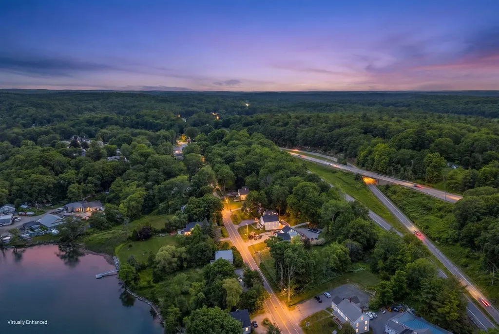 55 River Road Newcastle ME 04553