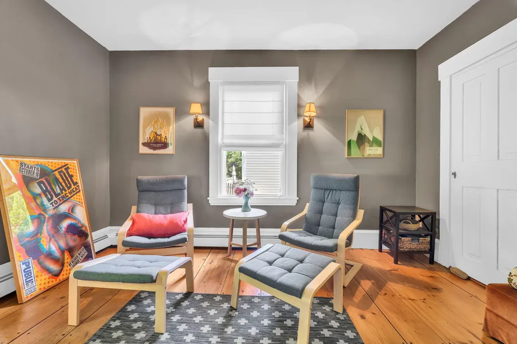 55 River Road Newcastle ME 04553
