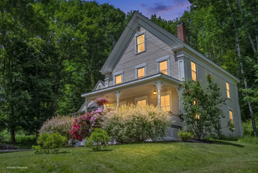 55 River Road Newcastle ME 04553