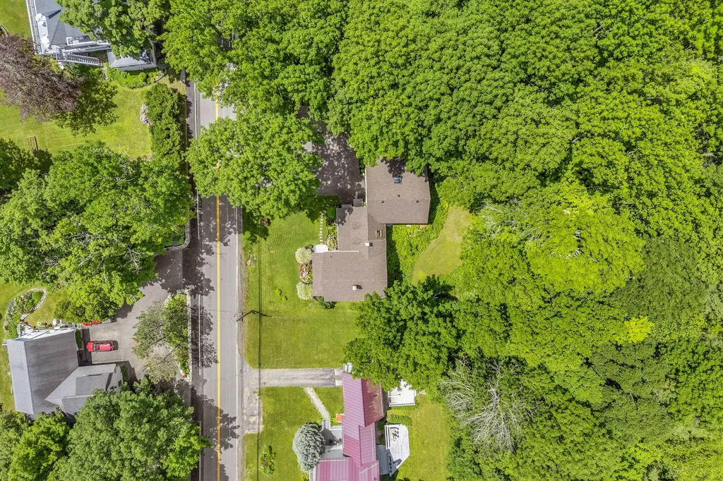 55 River Road Newcastle ME 04553