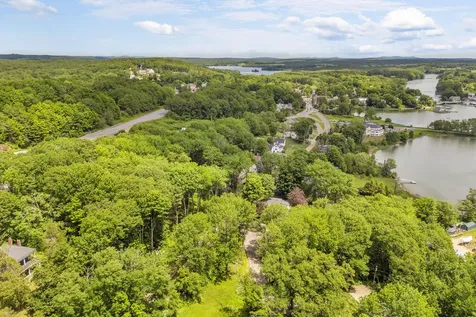 55 River Road Newcastle ME 04553