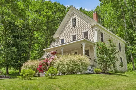 55 River Road Newcastle ME 04553