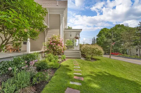55 River Road Newcastle ME 04553