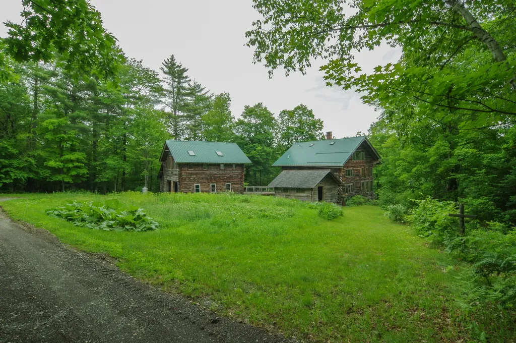 58 River Road Abbot ME 04406
