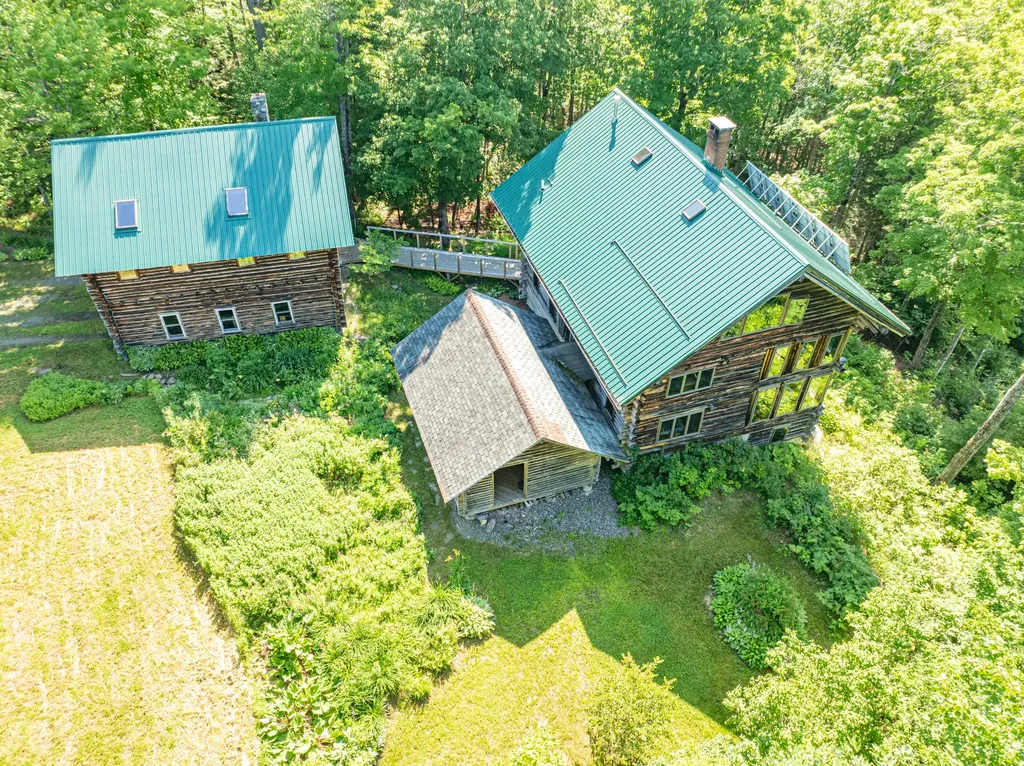 58 River Road Abbot ME 04406