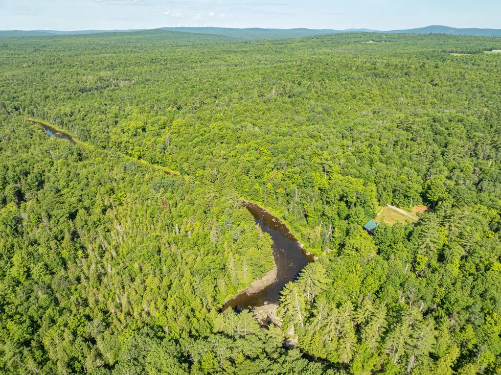 58 River Road Abbot ME 04406