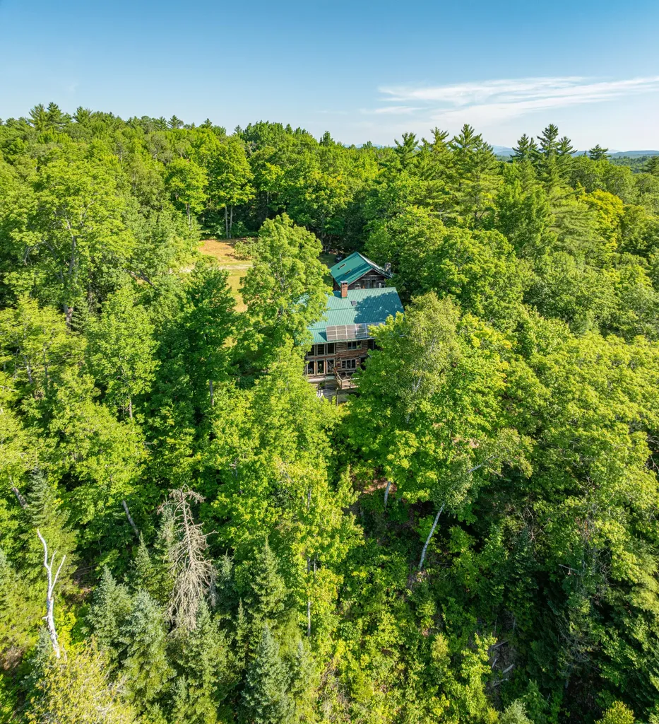 58 River Road Abbot ME 04406
