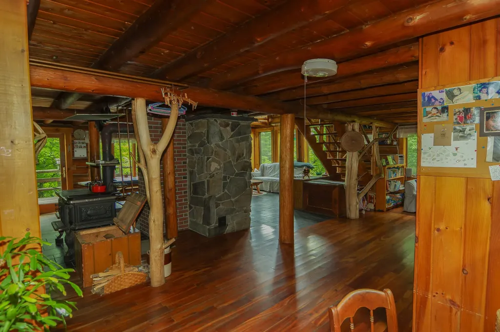 58 River Road Abbot ME 04406