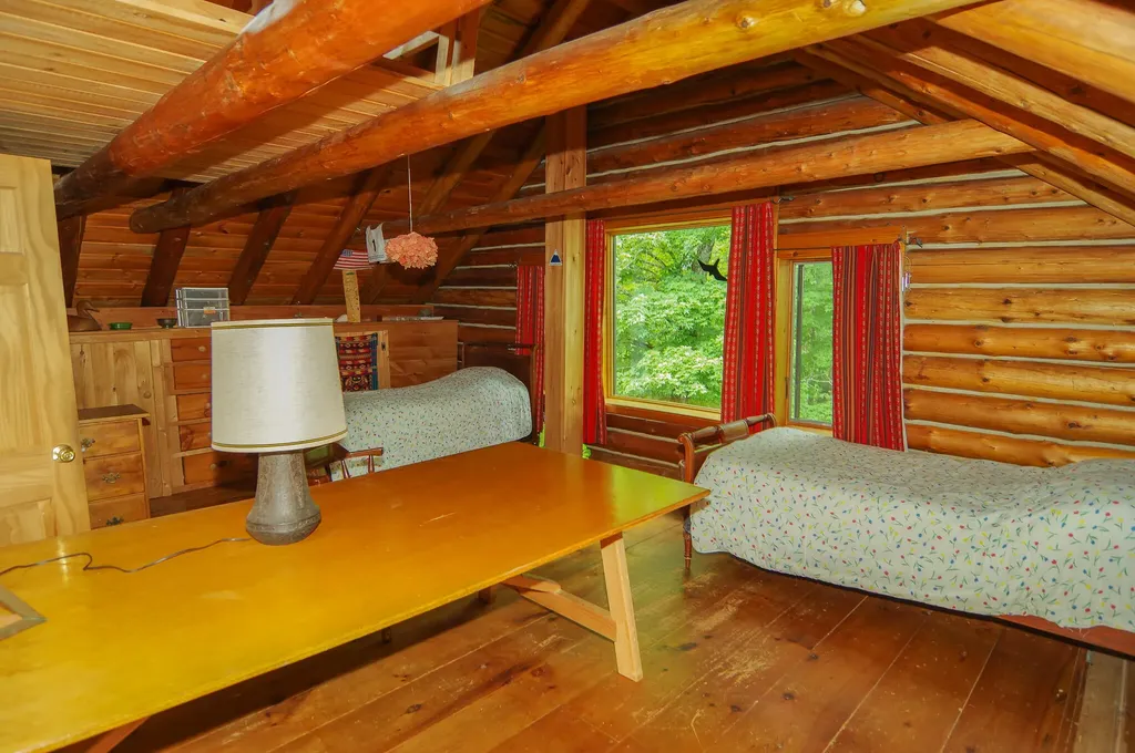 58 River Road Abbot ME 04406