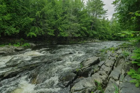 58 River Road Abbot ME 04406
