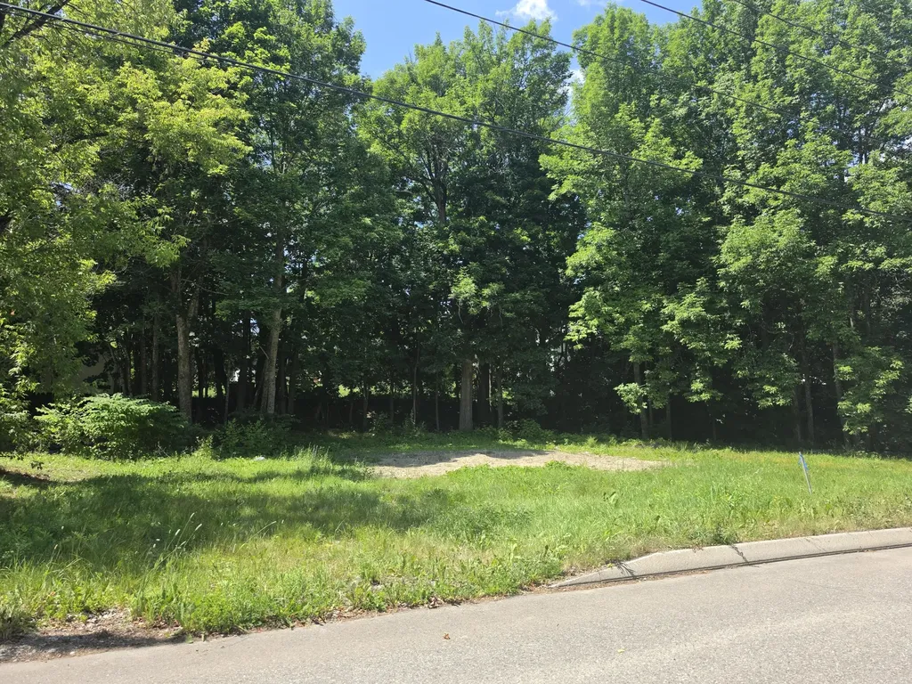 41 Hillside Street Baileyville ME 04694