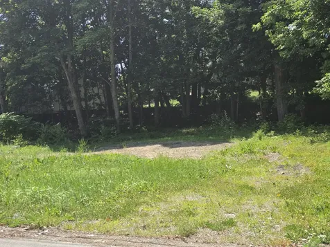 41 Hillside Street Baileyville ME 04694