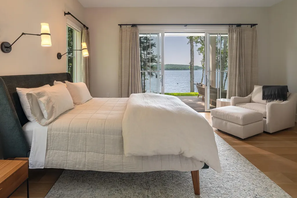 30 Edgewater Way Boothbay ME 04544