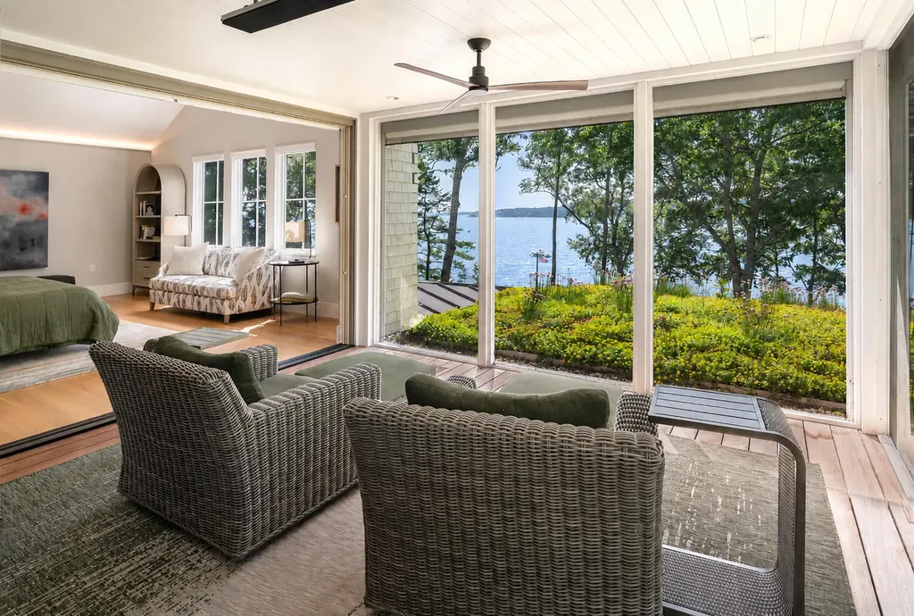 30 Edgewater Way Boothbay ME 04544