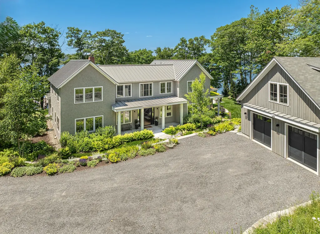 30 Edgewater Way Boothbay ME 04544