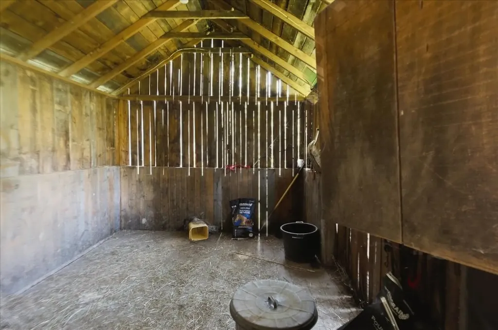 133 Bull Run Road Wales ME 04280