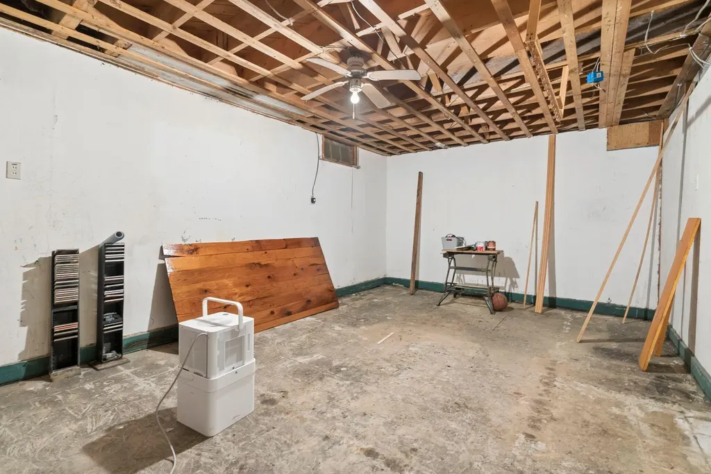 658 Parker Farm Road Buxton ME 04093