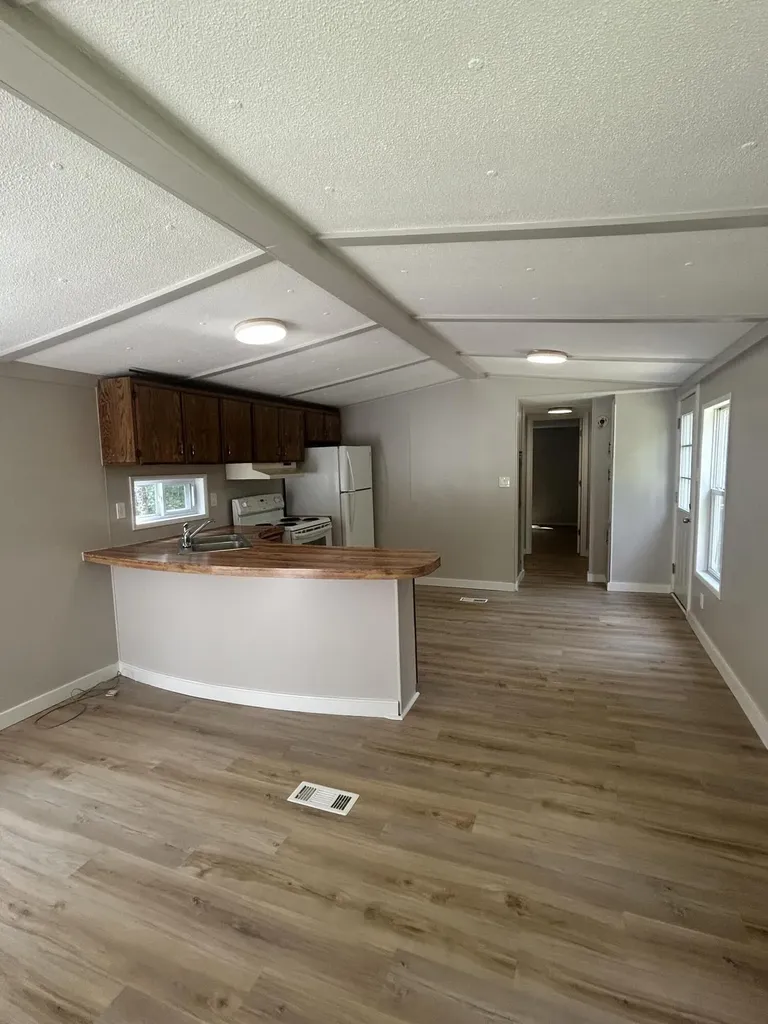 267 E Newport Road Stetson ME 04488