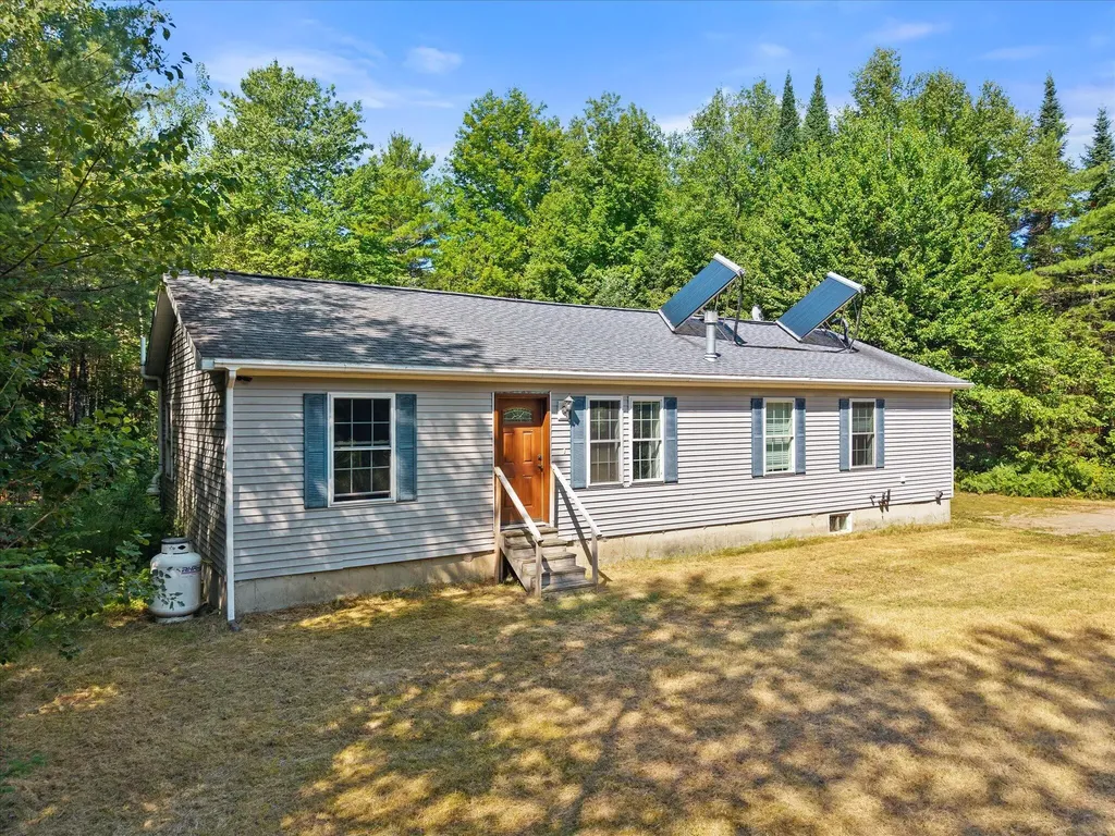 98 Poplar Road Glenburn ME 04401