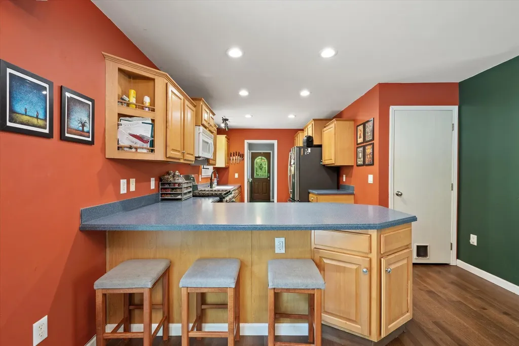 98 Poplar Road Glenburn ME 04401