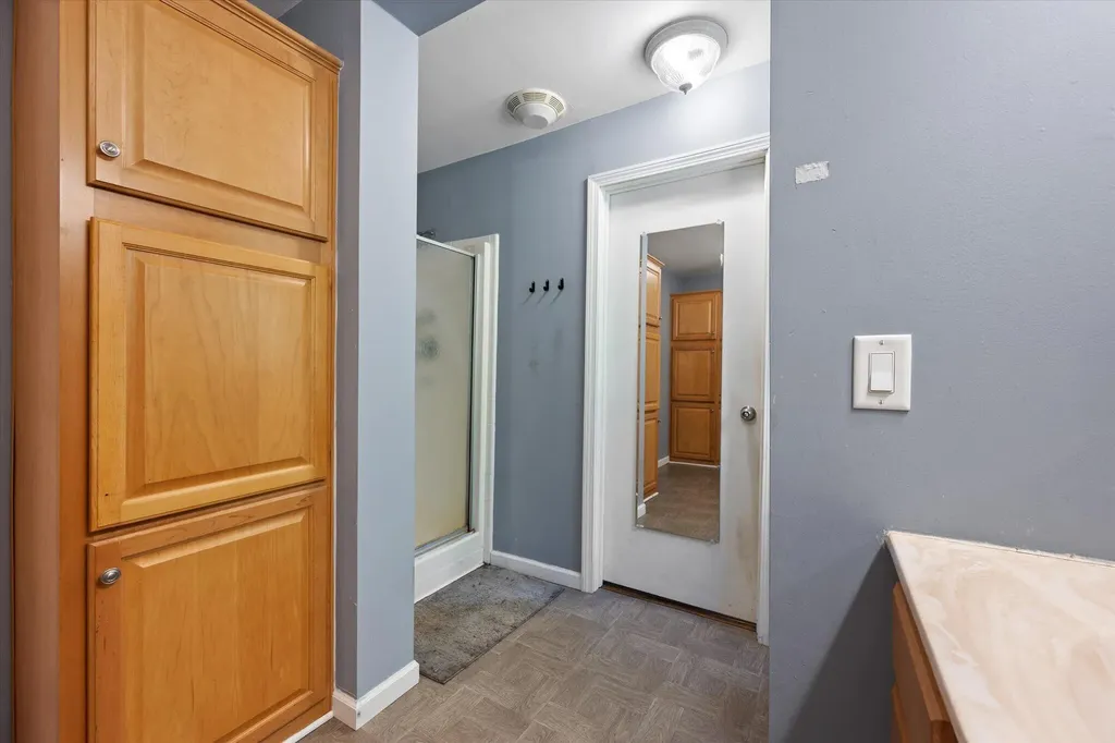 98 Poplar Road Glenburn ME 04401