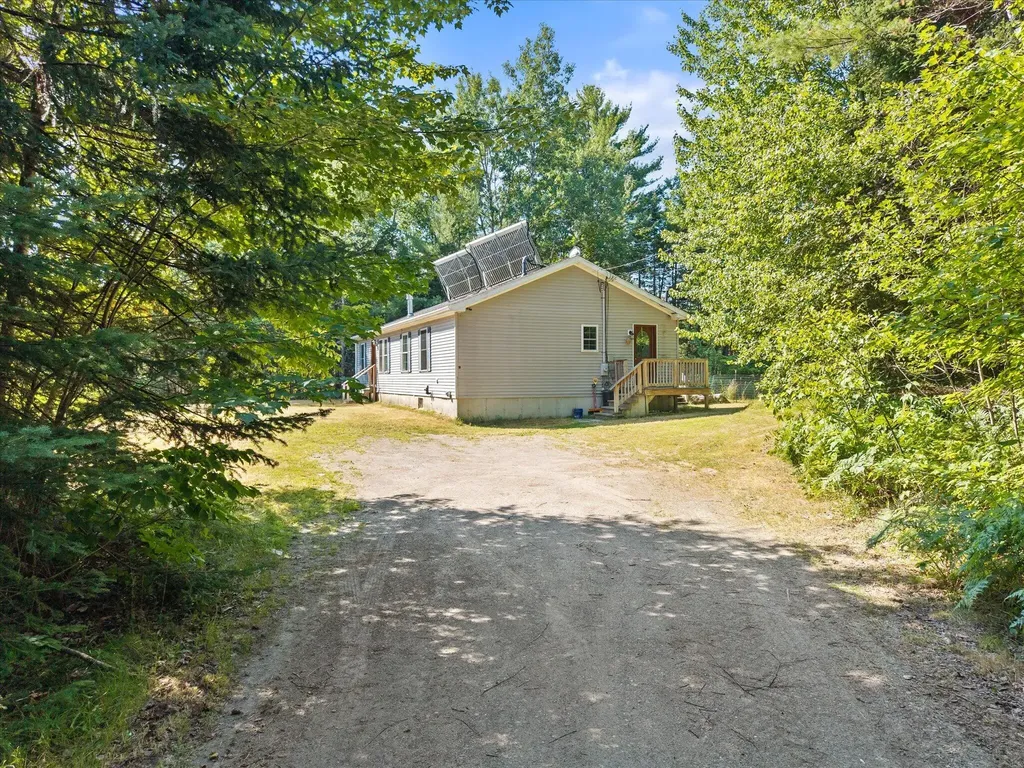 98 Poplar Road Glenburn ME 04401