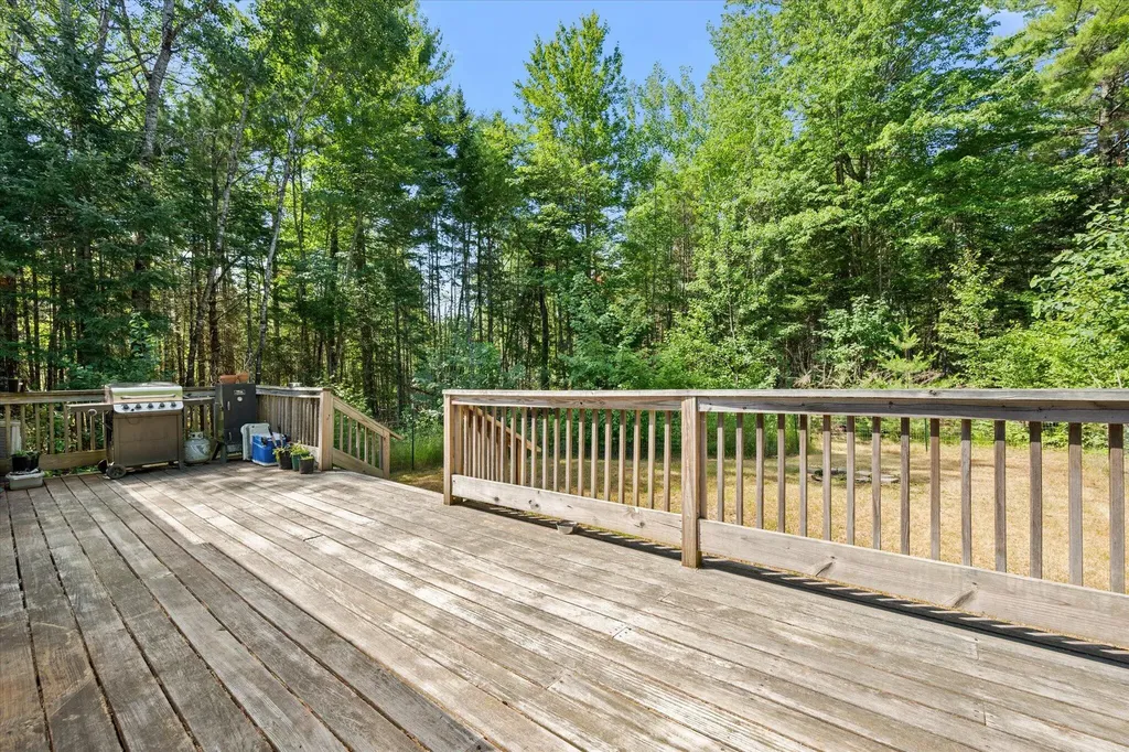 98 Poplar Road Glenburn ME 04401