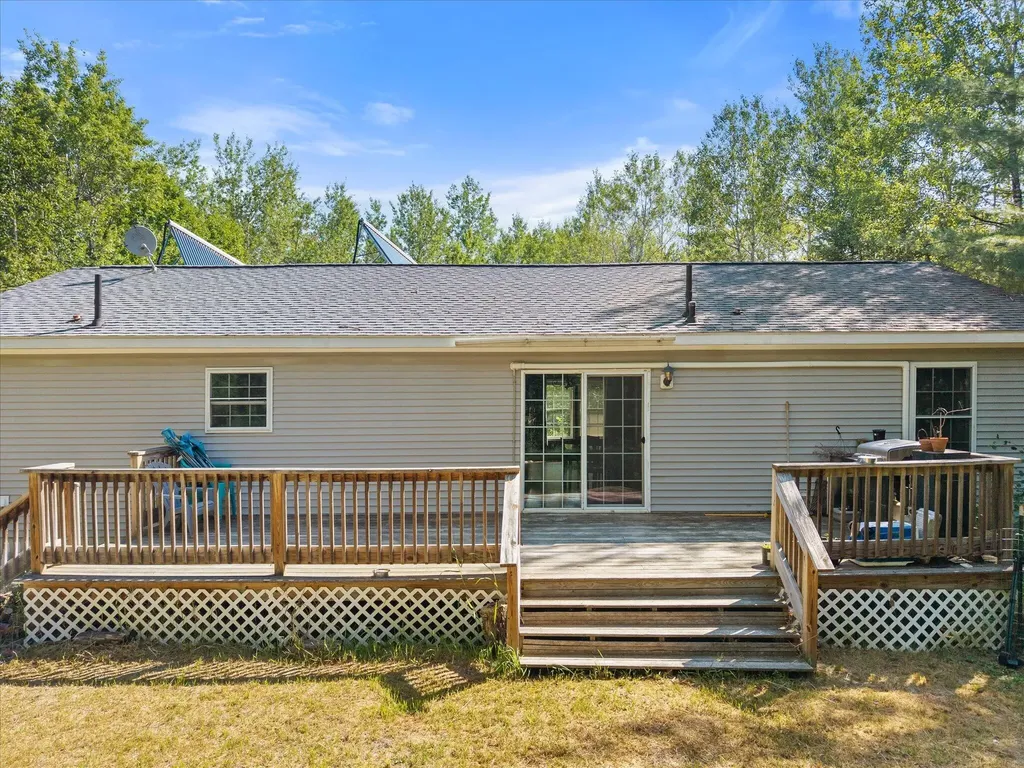 98 Poplar Road Glenburn ME 04401