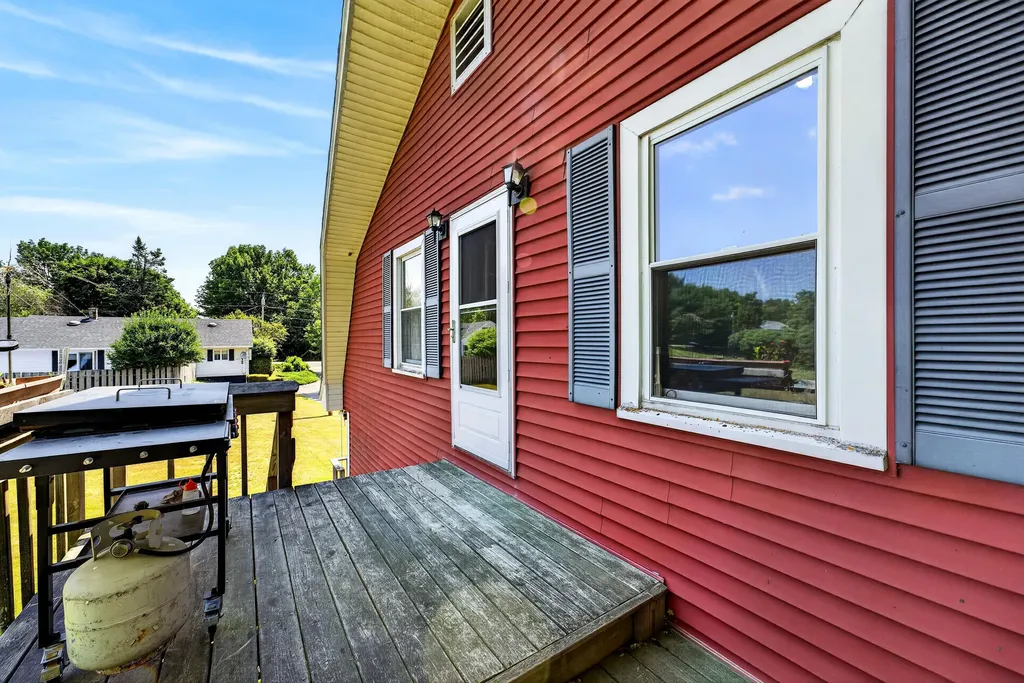 147-151 Dirigo Road China ME 04358