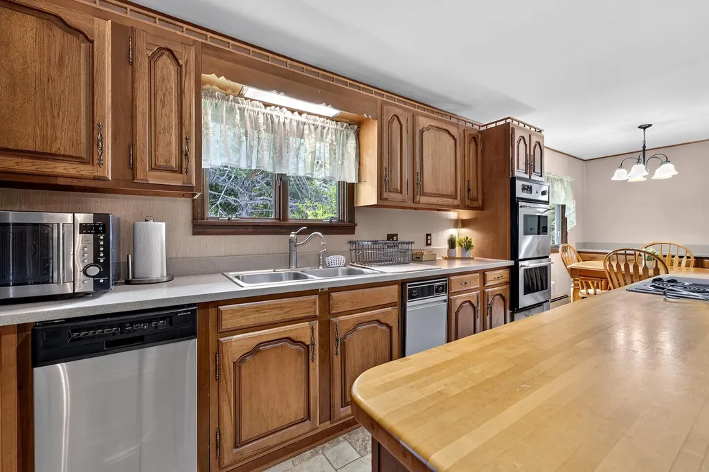 147-151 Dirigo Road China ME 04358