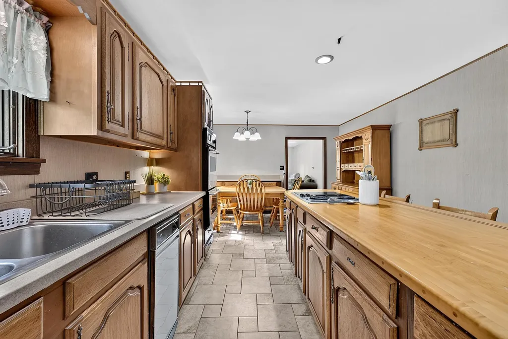 147-151 Dirigo Road China ME 04358