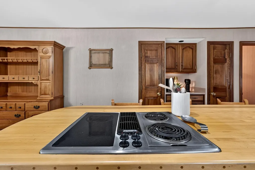 147-151 Dirigo Road China ME 04358