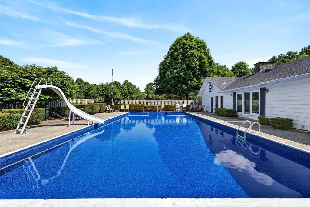 147-151 Dirigo Road China ME 04358