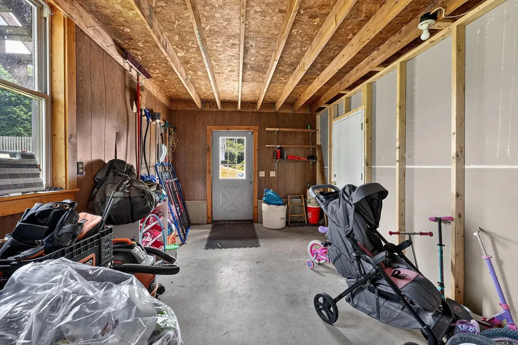 147-151 Dirigo Road China ME 04358