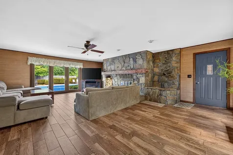 147-151 Dirigo Road China ME 04358