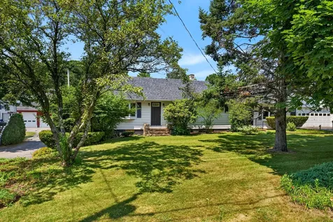 147-151 Dirigo Road China ME 04358