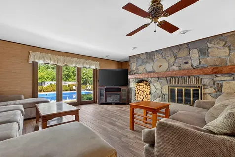 147-151 Dirigo Road China ME 04358