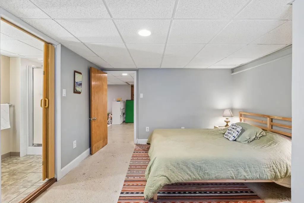 83 Noyes Street Portland ME 04103