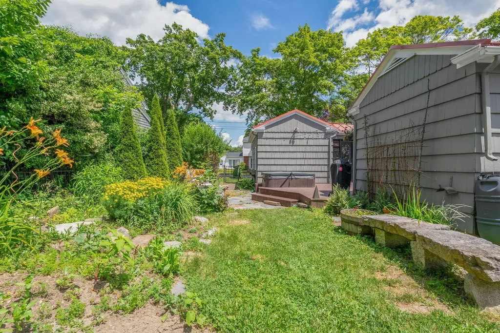 83 Noyes Street Portland ME 04103