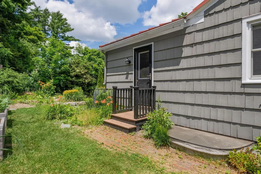 83 Noyes Street Portland ME 04103