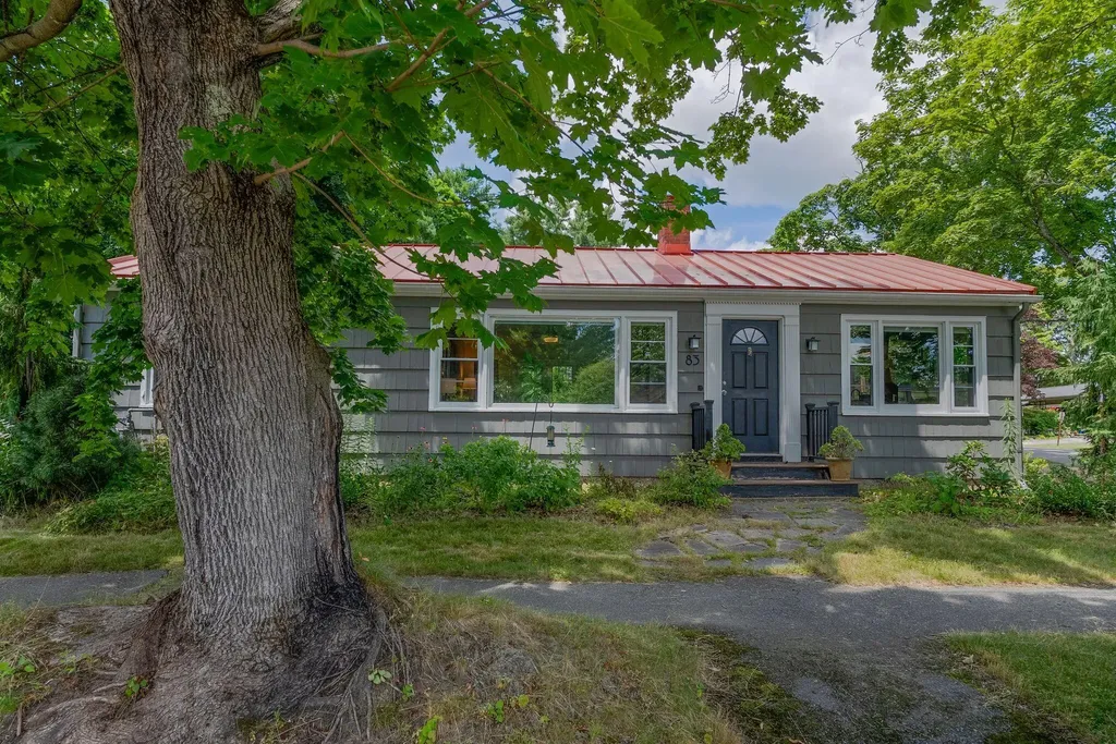 83 Noyes Street Portland ME 04103
