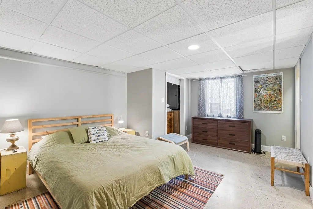 83 Noyes Street Portland ME 04103