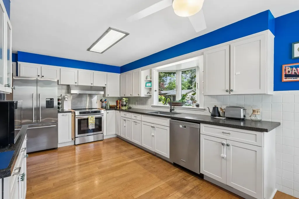 83 Noyes Street Portland ME 04103