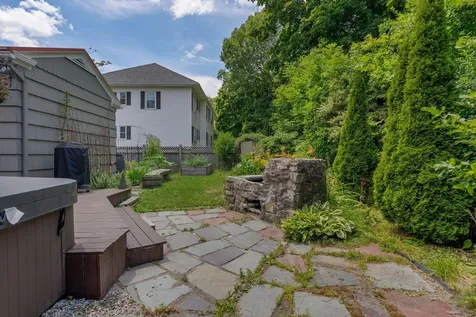 83 Noyes Street Portland ME 04103