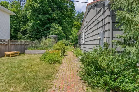 83 Noyes Street Portland ME 04103