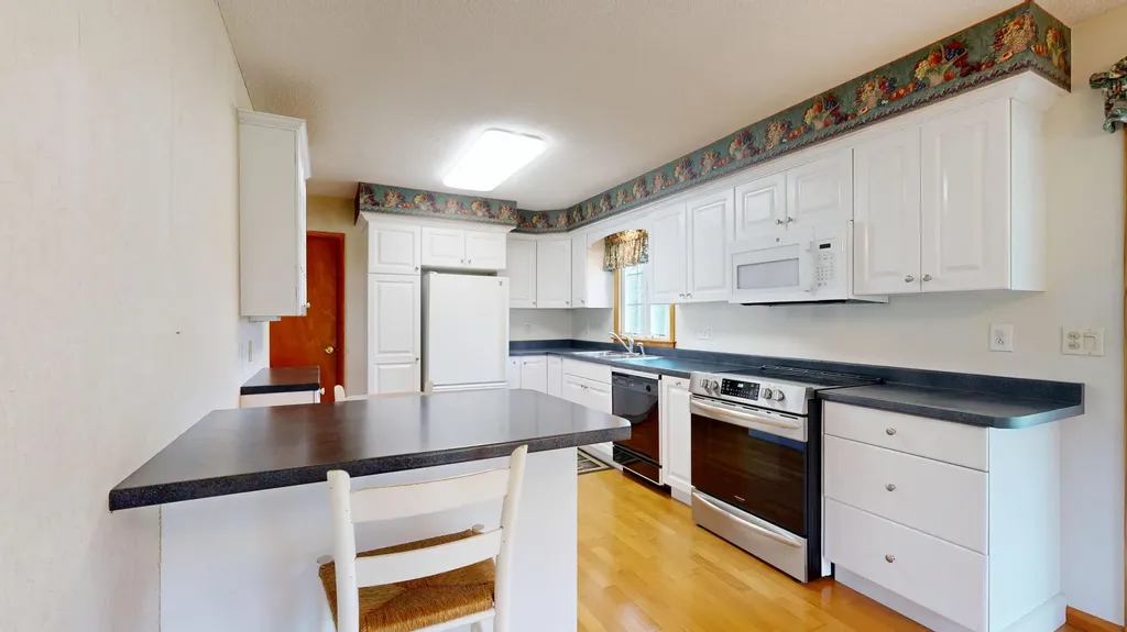 8 Fahi Pond Road Anson ME 04958