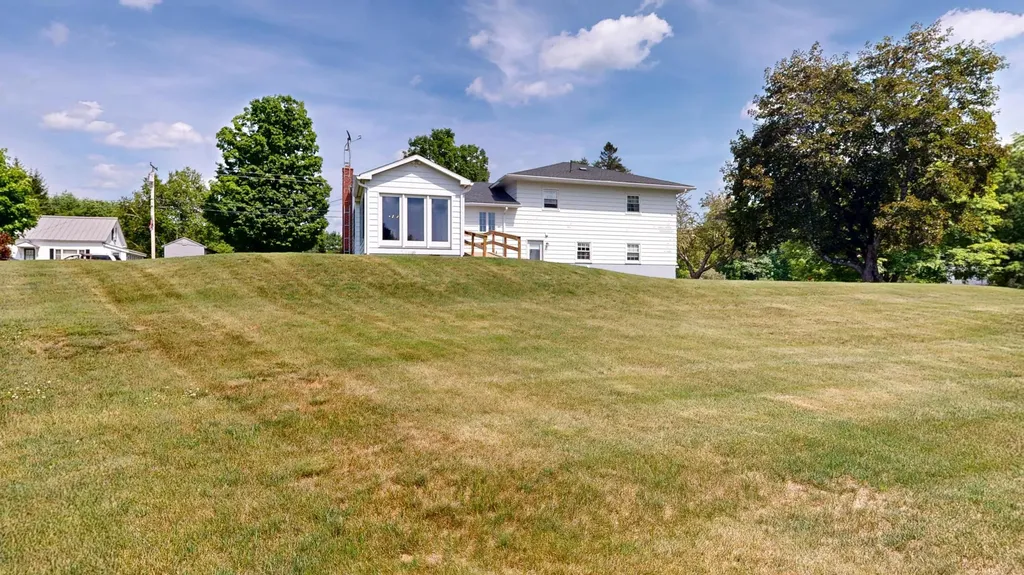 8 Fahi Pond Road Anson ME 04958