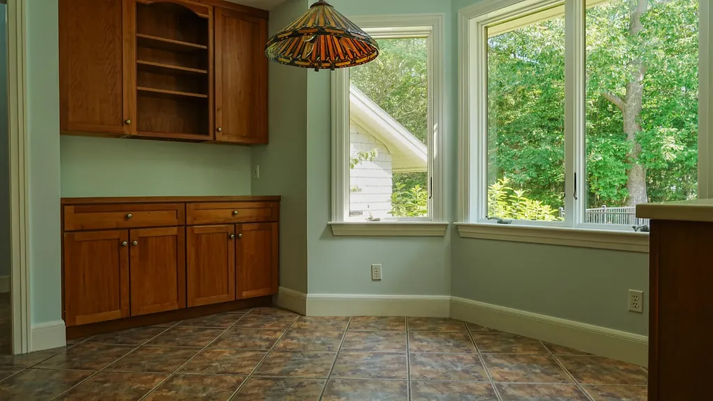 18 Channel View Road Cape Elizabeth ME 04107