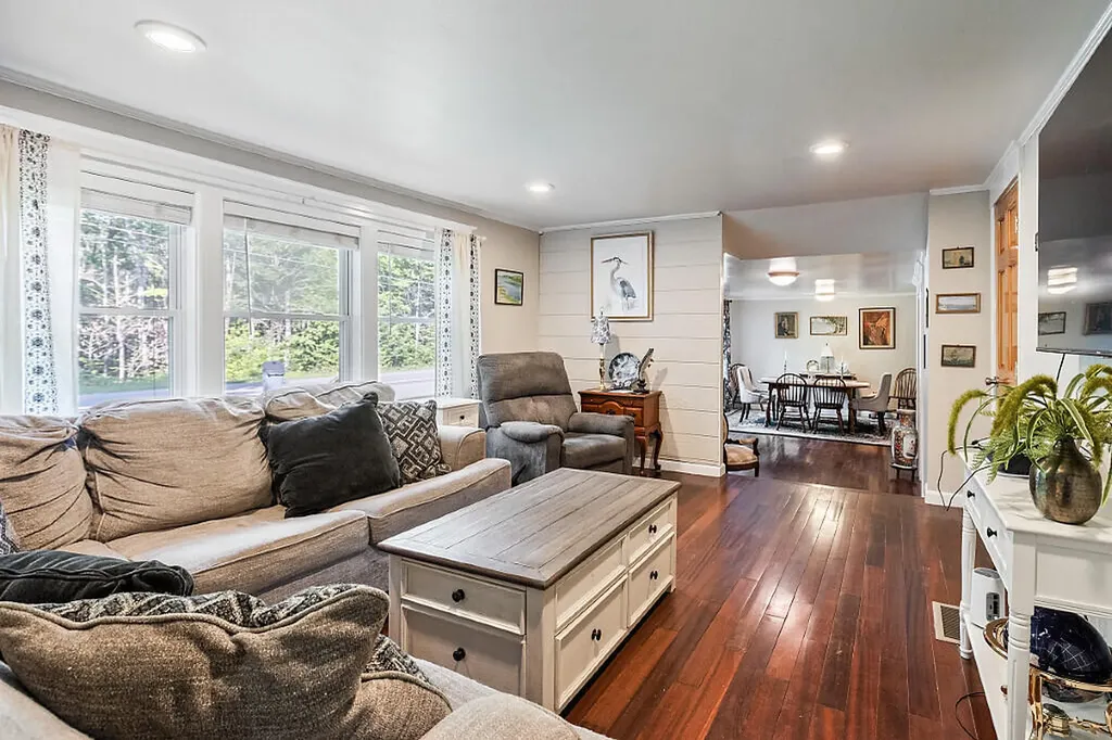 265 Phillips Corner Road Pittsfield ME 04967