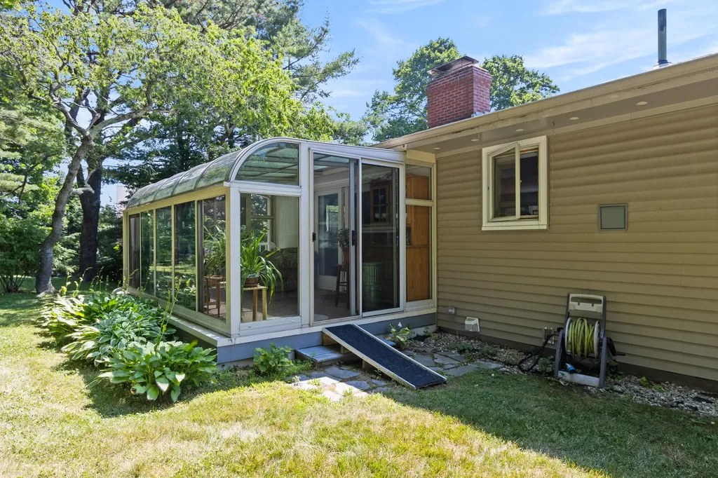 2 Wabun Road Cape Elizabeth ME 04107